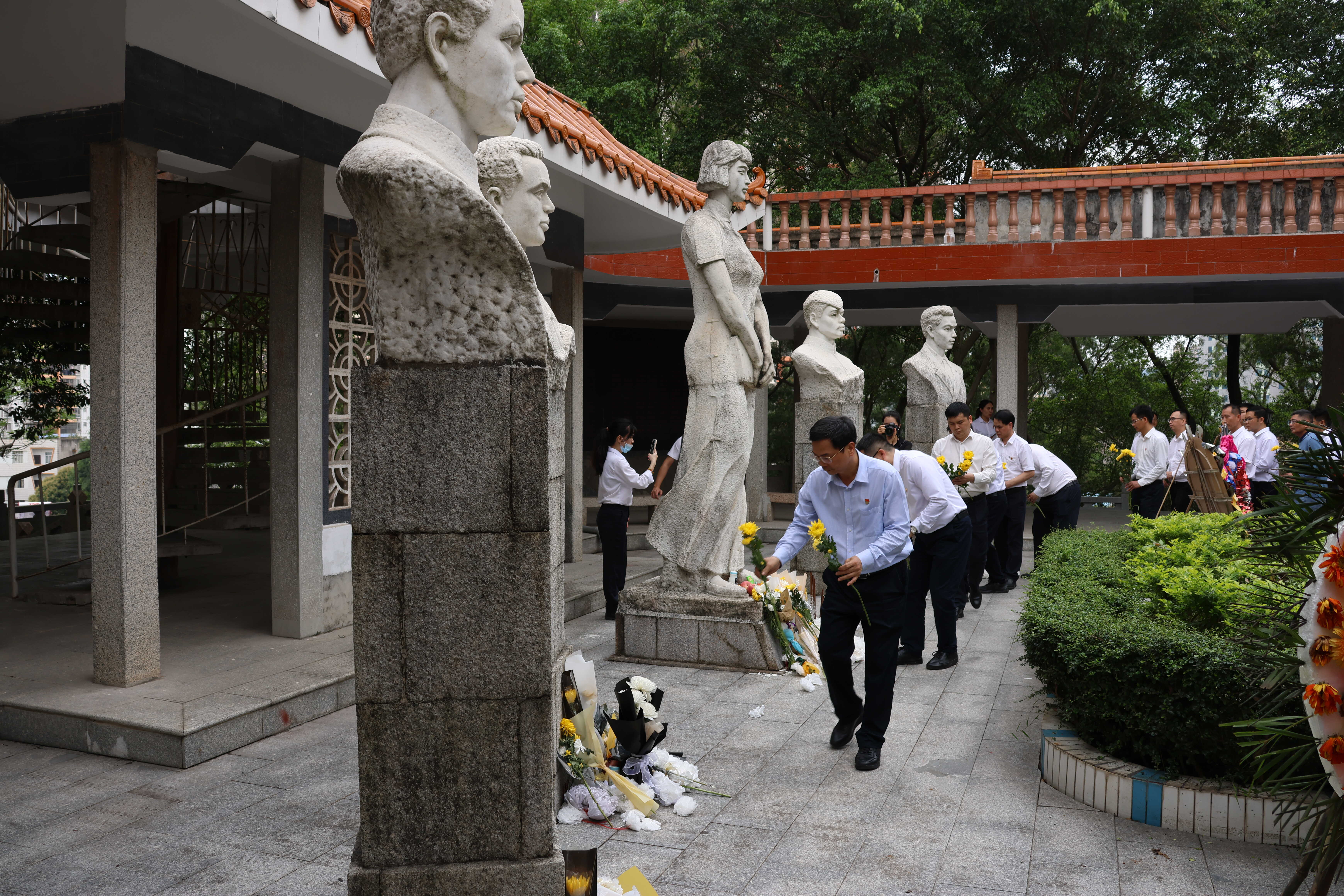 微信图片_202304041518074.jpg