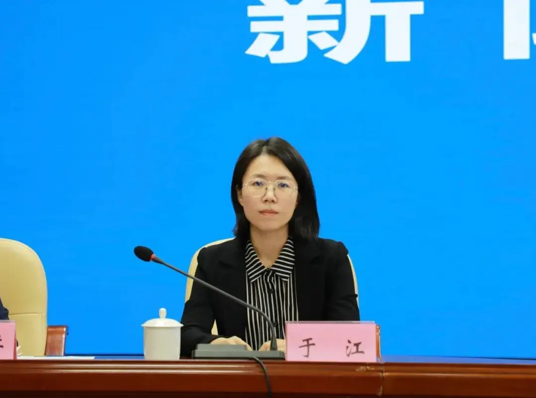 市生态环境局副局长 于 江:.webp