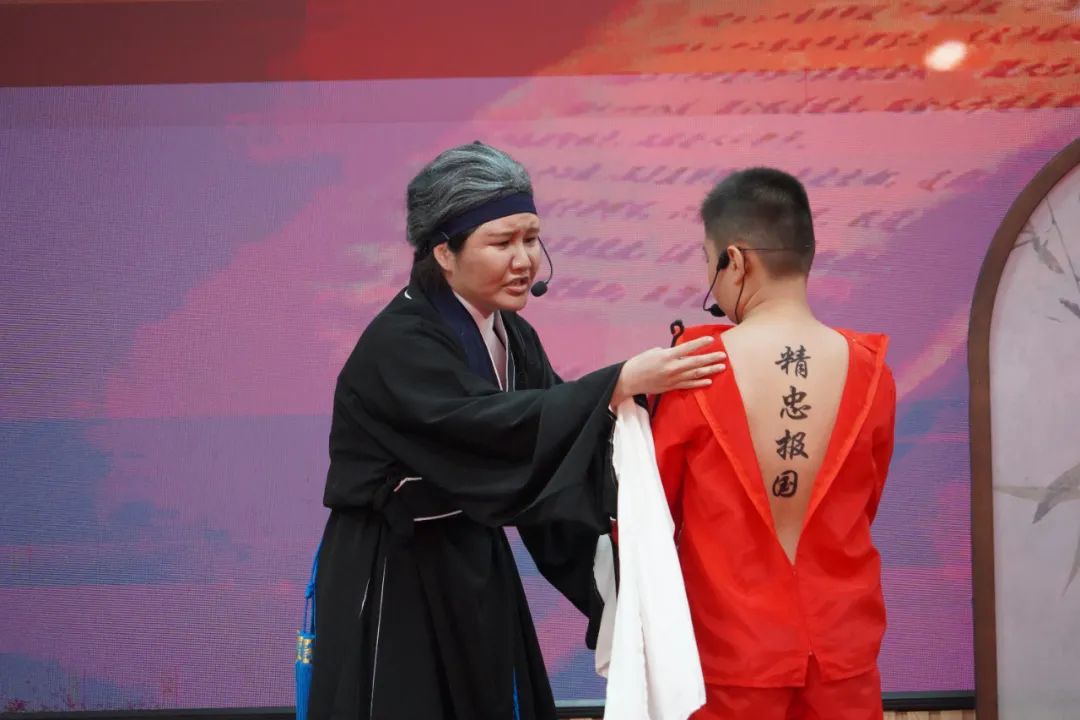 港口区教育系统举办经典故事教学活动3.jpg