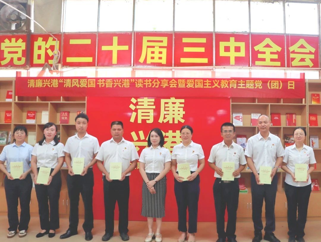 fce9fb440c1d66ada911e0d6fbed5cef.jpg