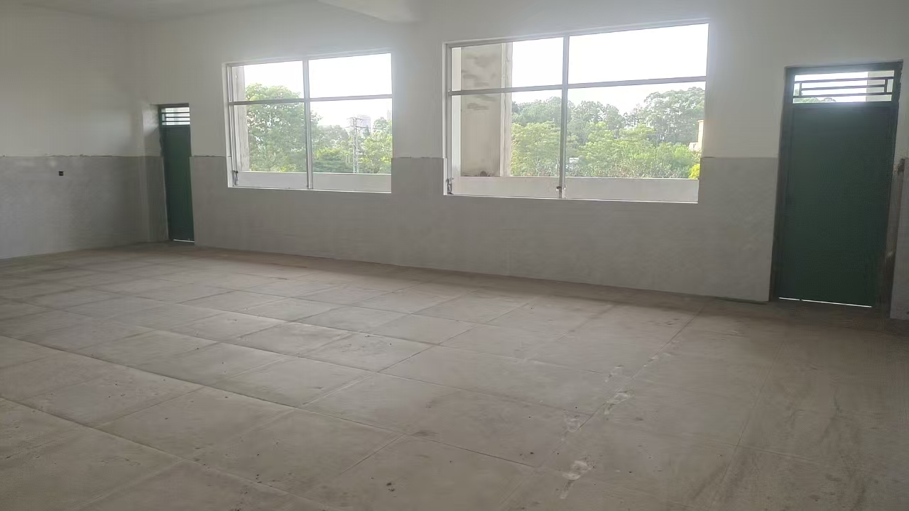 新教学楼的教室.jpg