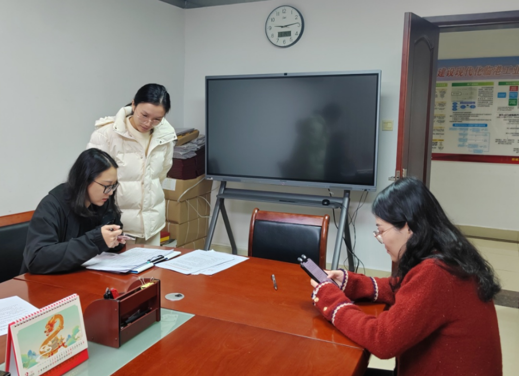 市公共机构领导小组办公室开展一季度生活垃圾分类实地测评指导工作